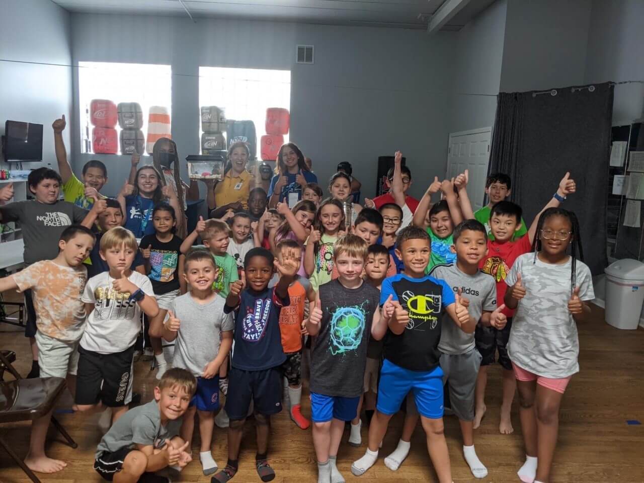 A group of children at Munster Summer Camp in Indiana<br />

