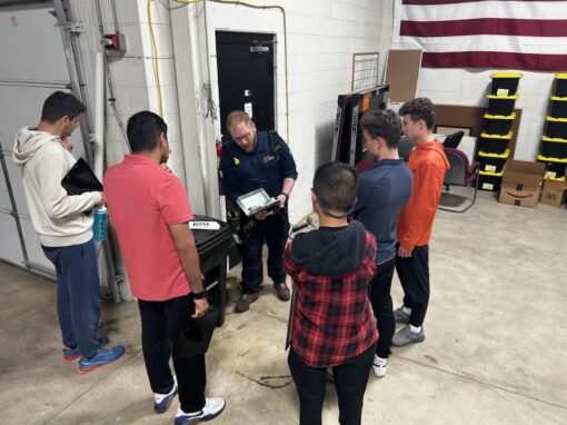 Glenbrook South High School students learn about pest management trade