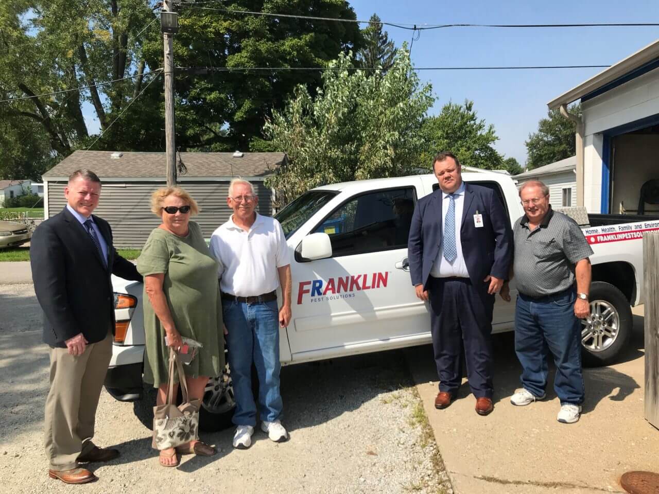 Franklin Team Welcoming Askren Termite Pest Control in Northfield, IL